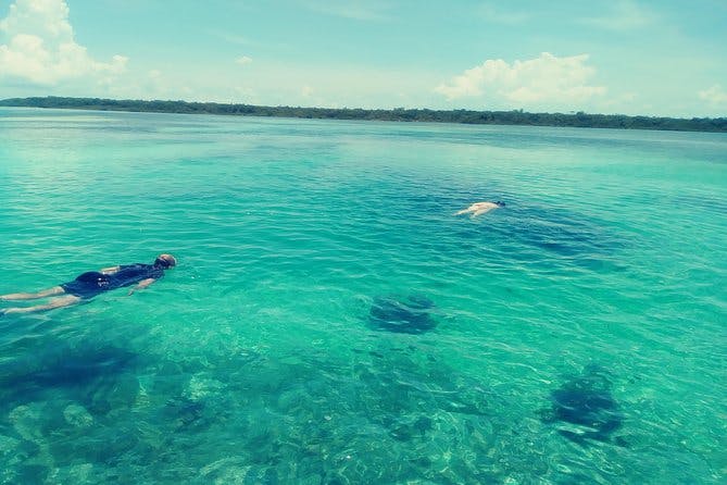 Blue hole, drift snorkeling, and turtles