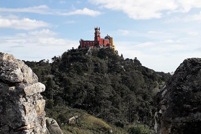 Small group tour Romantic Sintra & amazing Cabo da Roca & Cascais - from Cascais