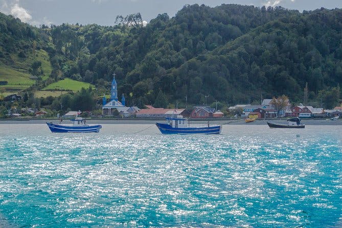 Coastal Villages Tour of Chiloé from Castro