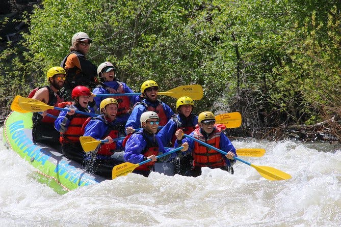 Family Friendly Gallatin River Whitewater Rafting