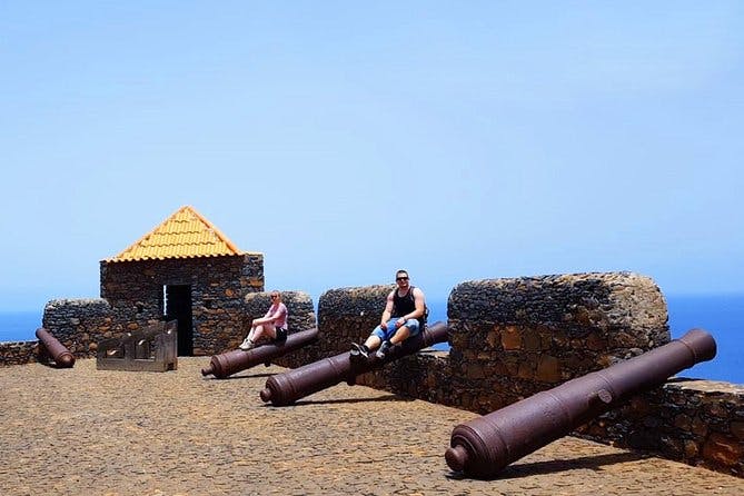 Shore Excursion: 3-Hour Guided Historic Tour of Praia & Cidade Velha