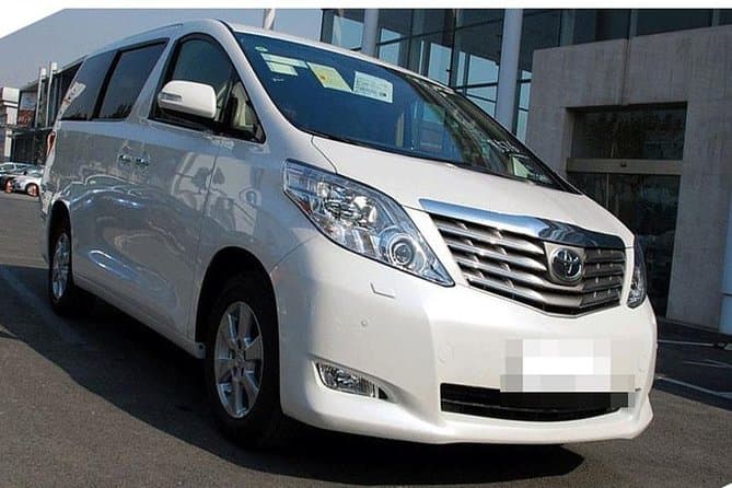 Private transfer service from Guangzhou to Hong Kong (7-seater Alphard van)