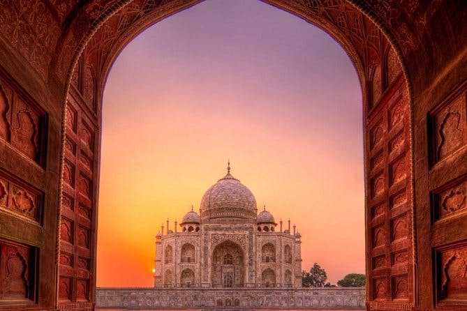 Skip The Line: Taj Mahal Tour From Jaipur With Drop At New Delhi