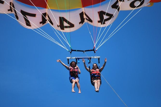 Parasailing in Alicante