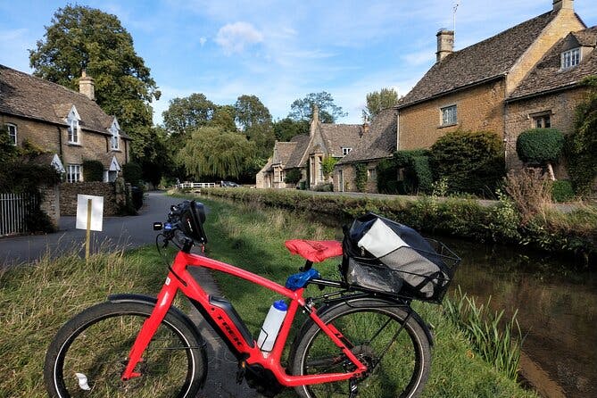 Cotswolds Electric Bike One Day Private Tour starts near Oxford