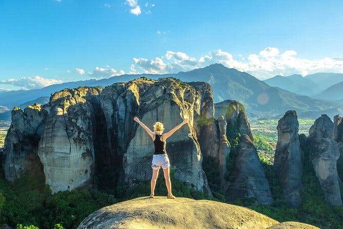 Full-Day Trip to Meteora from Thessaloniki