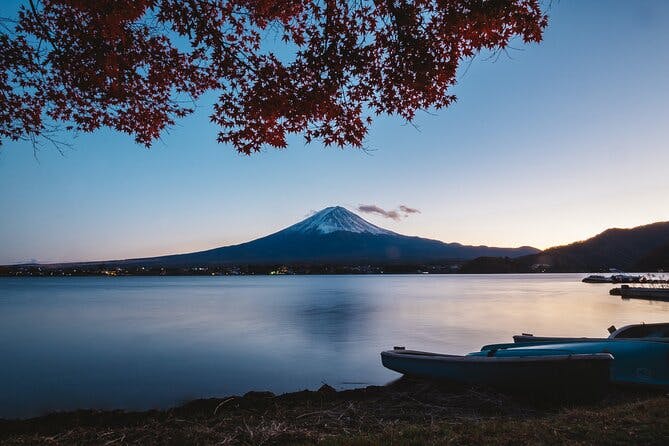 Private Car for Mt. Fuji 5th Station and more (customizable)