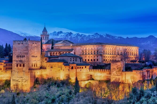 Private Tour of the Alhambra in Granada (includes tickets)