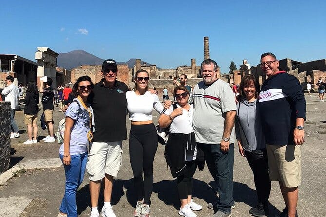 Pompeii Skip-the-line Small Group Tour with Archaeologist Guide