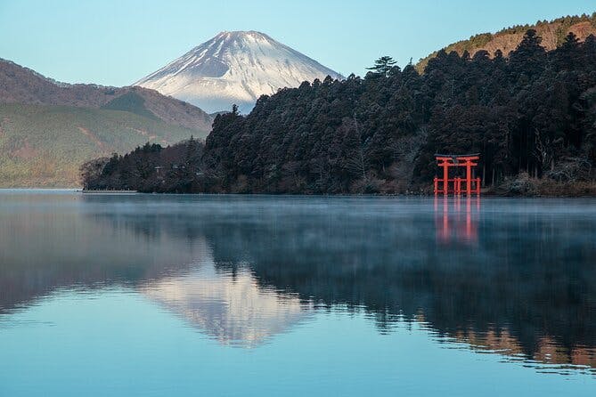 Custom Private Tour in Hakone with a Certified Local Guide