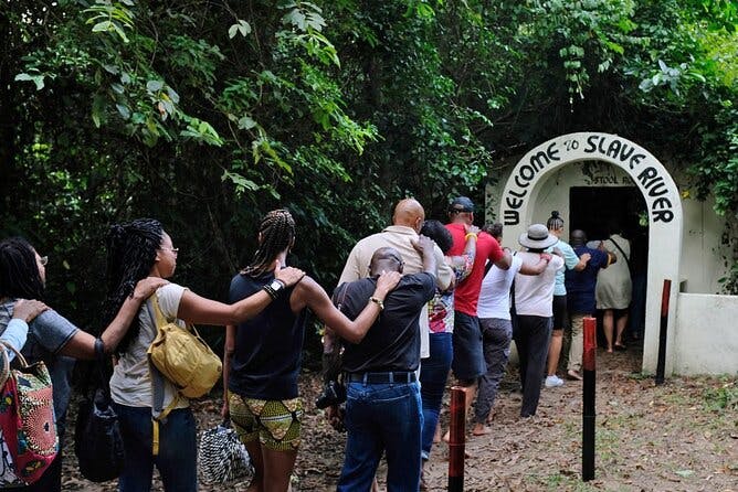 Assin Manso Slaves River and Cape Coast Castle Day Tour 