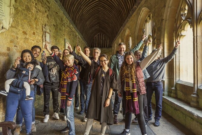 Harry Potter Walking Tour of Oxford Including New College