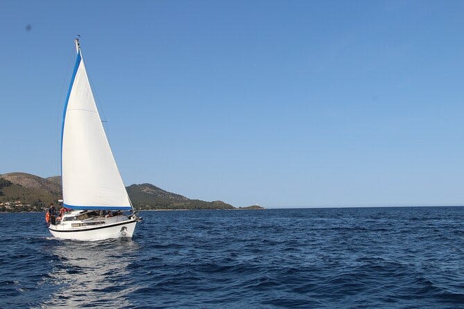 Mallorca Sailing Tour with Snacks, Drinks and Snorkel