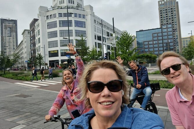 Eindhoven: Guided bicycle tour of the Highlights of Eindhoven