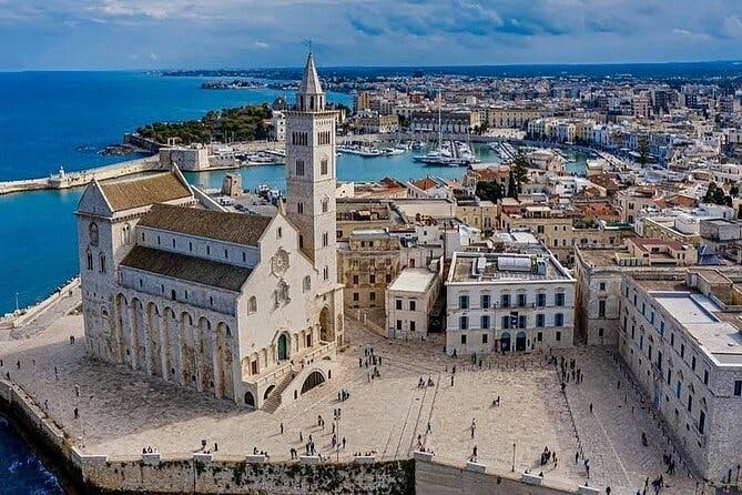 Tour Trani and Castel del Monte