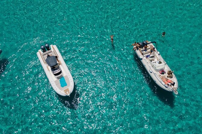 Favignana and Levanzo, Egadi islands tour by boat from Trapani