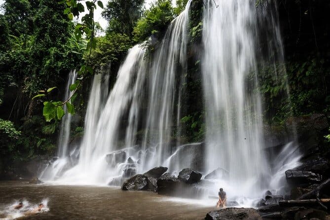 Kulen Waterfall & 1000 Lingas Join-in Tour (with local snacks)