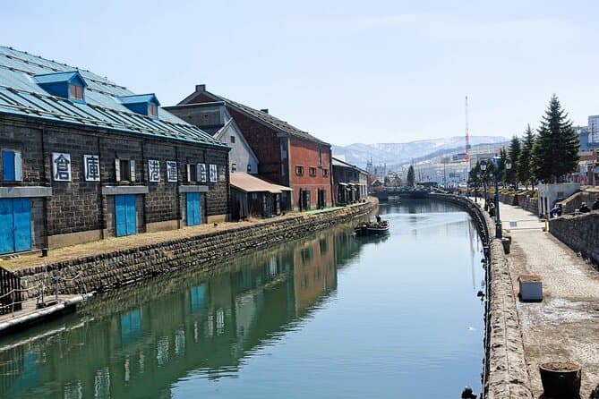 4 hour Private Customizable walking Tour in Otaru