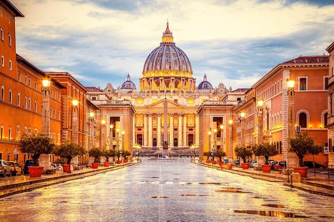 Vatican Museums, Sistine Chapel & St. Peter's Basilica Tour