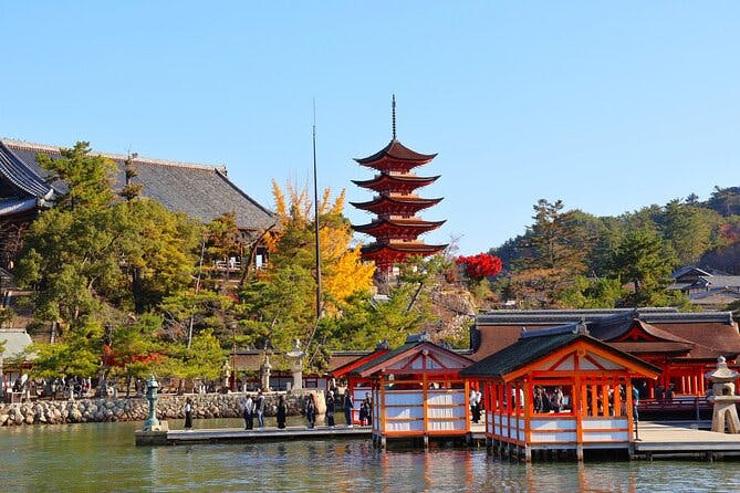 Hiroshima and Miyajima 1 Day Bus Tour from Osaka or Kyoto