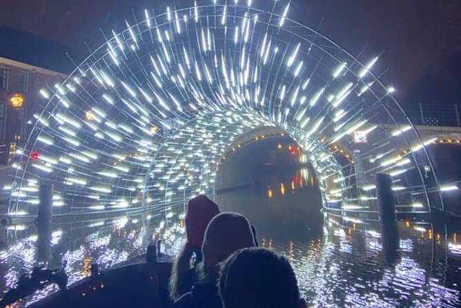 Amsterdam: Light Festival (Semi) Open Boat - Drinks & Snacks